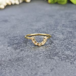 🦋LAST🦋 NWT Lovoda 14k Gold-Plated Dainty Crystal Arc Ring, Size 6 🌼